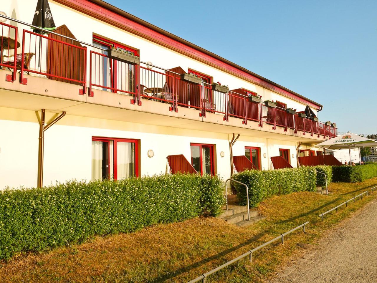 Hotel Seehotel Weit 2*